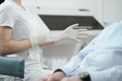 Как выбрать наркологическую клинику для лечения запоя, которая вам подойдет? 