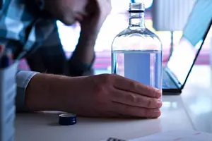 Как вылечить алкоголизм?